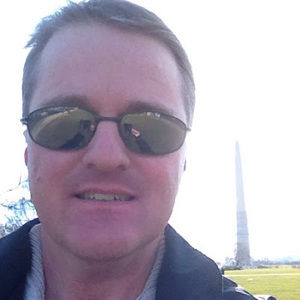 Meet your Posher, Tom